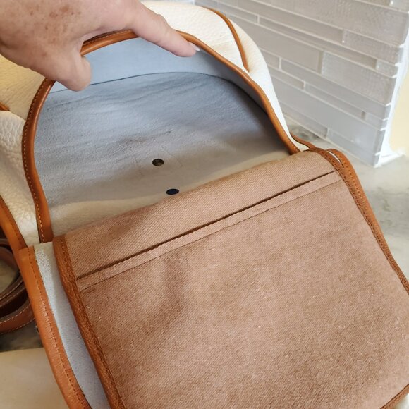 NWOT Vintage Dooney & Bourke WHITE  AWL Cavalry Collection, Ammunition Pouch - Picture 12 of 16